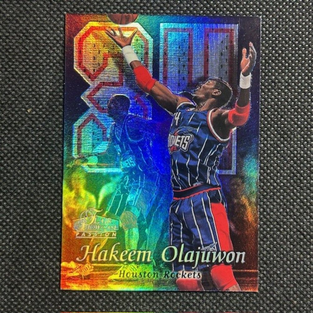 1998-1999 Flair Showcase Hakeem Olajuwon #45 Row 2 Houston Rockets HOF